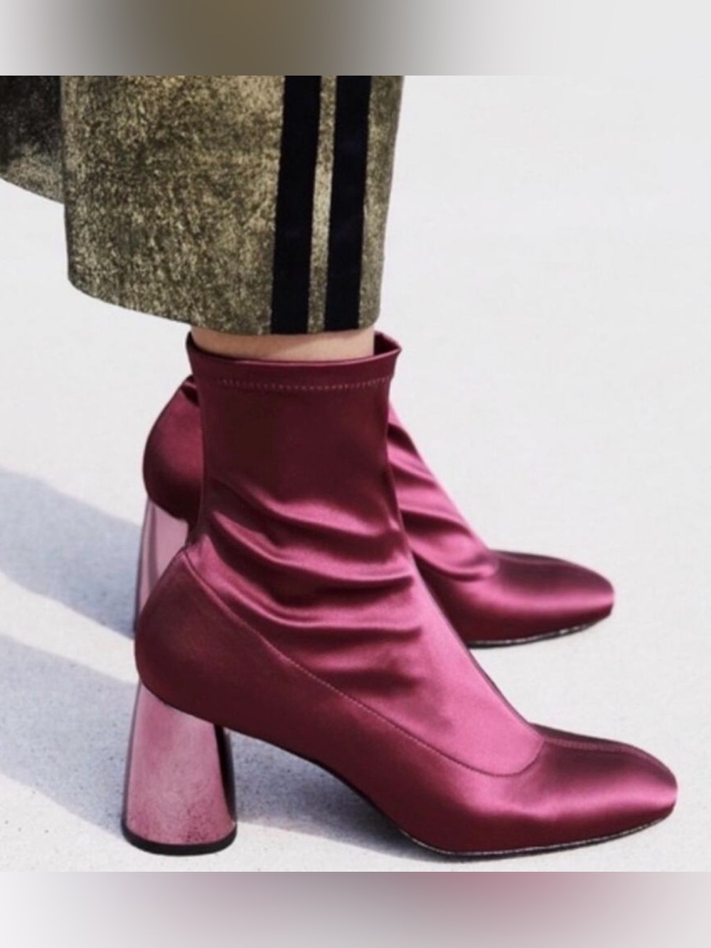 Free People Spectrum Berry Sock Ankle Boots US 8.5 Heeled Party Statement Chic